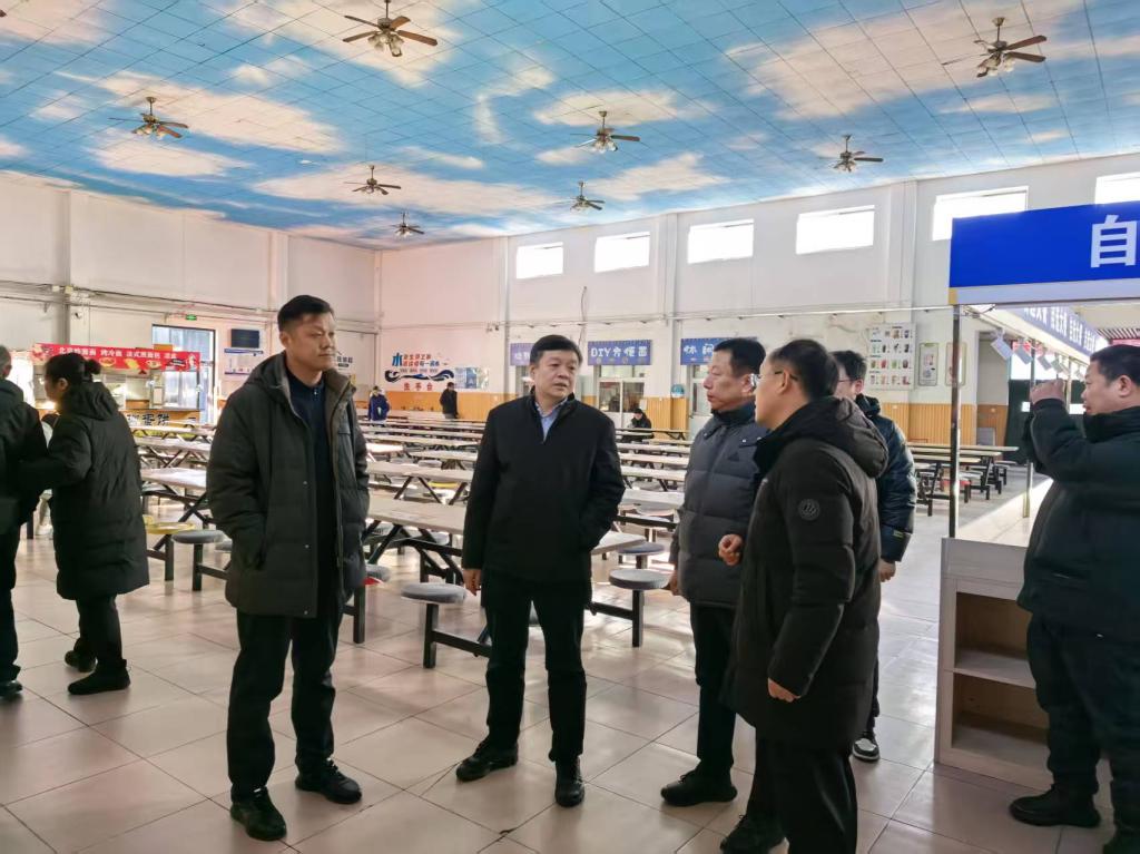 严查校园食安 筑牢安全防线——高新区领导带队赴唐山师范学院开展食品安全包保督导检查
